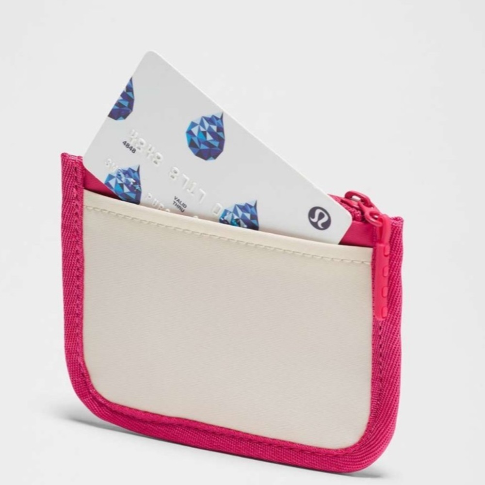 Lululemon True Identity Card Case - Picture 2 of 4